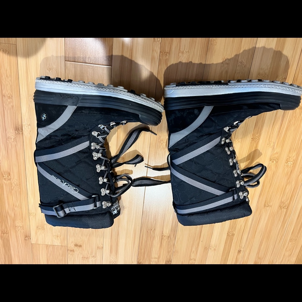 Coach snow boots